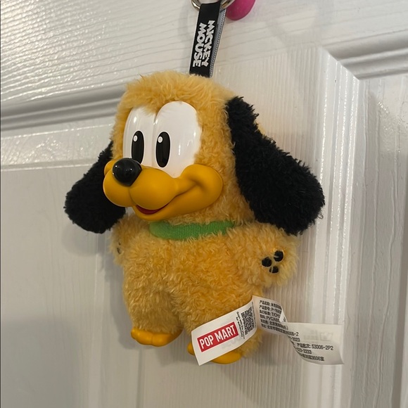 Disney Popmart Pluto Mickey & Friends Keychain - Picture 6 of 7